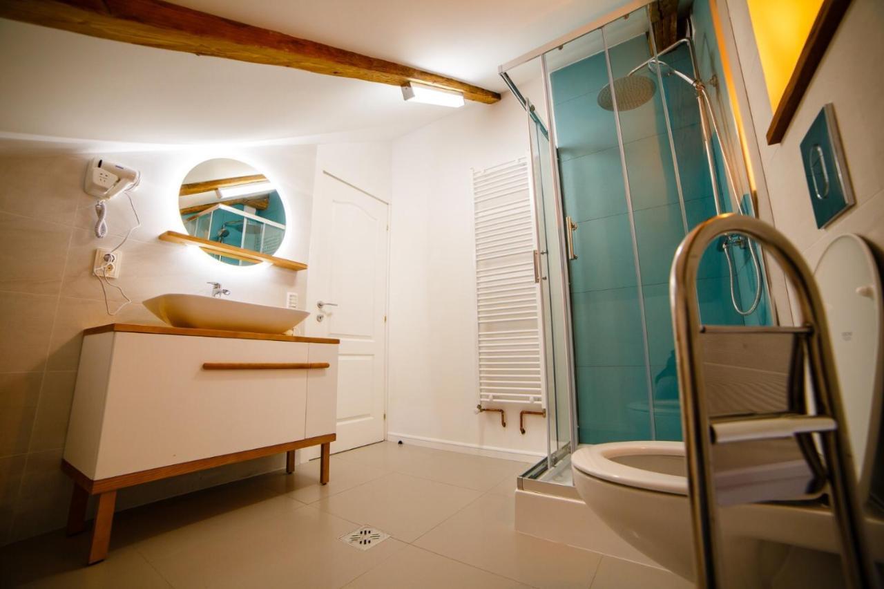 Ferienwohnung Alpine Loft Câmpulung Moldovenesc Exterior foto